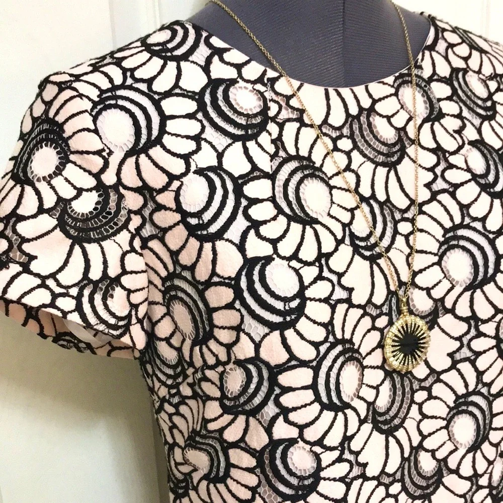 NWT Tommy Hilfiger Pink Floral Lace Sheath Dress